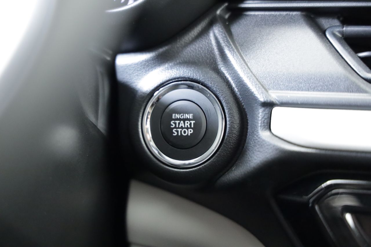 Foto Suzuki Swift 16