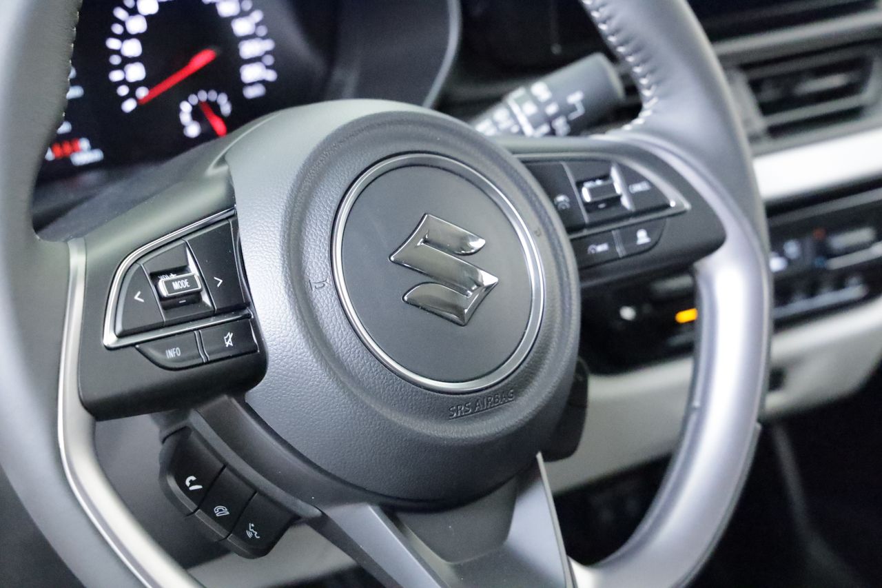 Foto Suzuki Swift 10