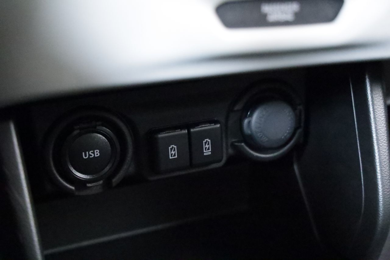 Foto Suzuki Swift 16