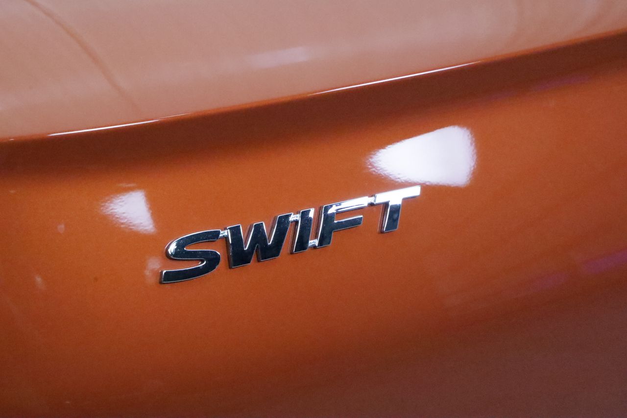 Foto Suzuki Swift 24