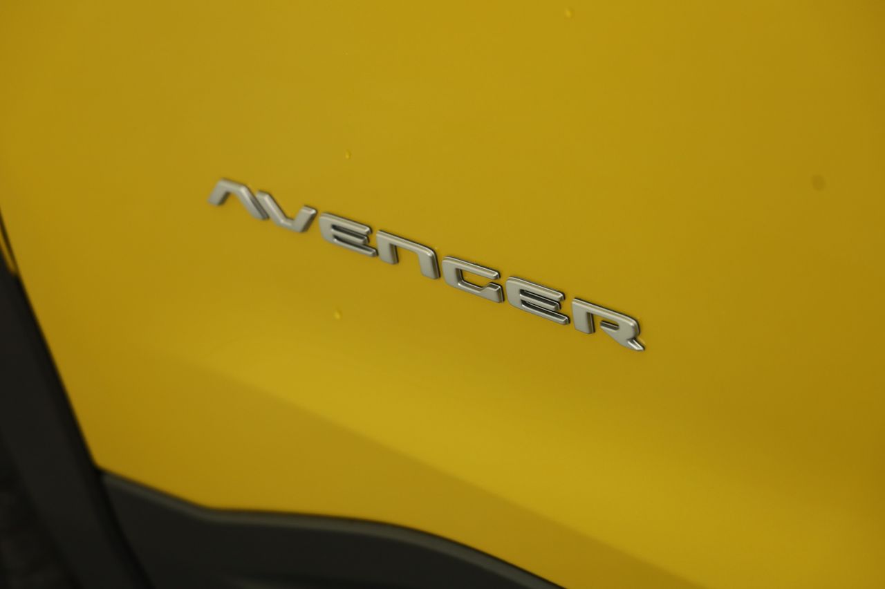 Foto Jeep Avenger 19