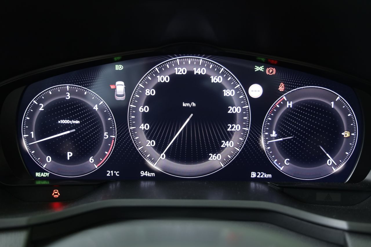 Foto Mazda CX-60 15