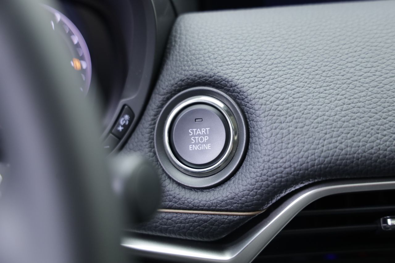Foto Mazda CX-60 32