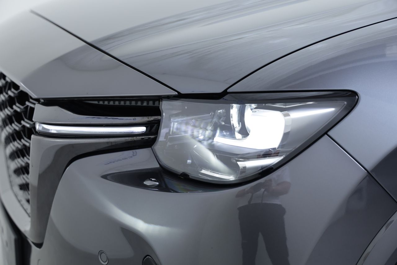 Foto Mazda CX-60 33