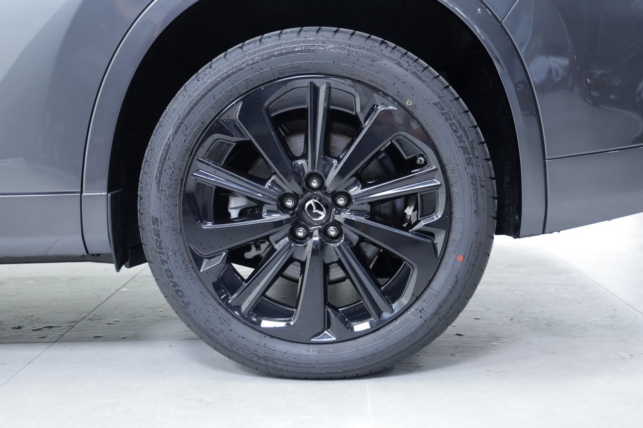 Foto Mazda CX-60 35
