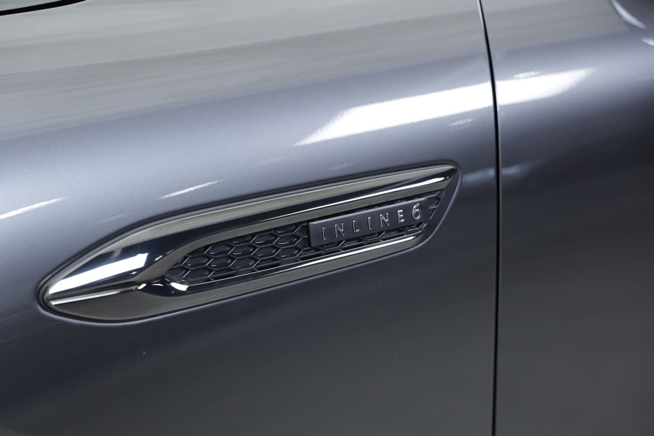 Foto Mazda CX-60 38