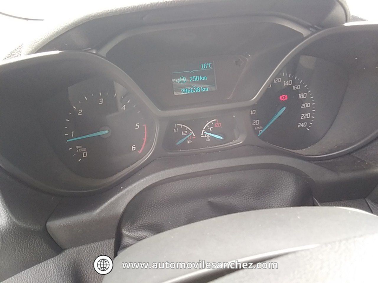 Foto Ford Transit Connect 8