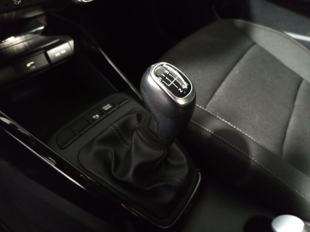 Foto Kia Rio 11