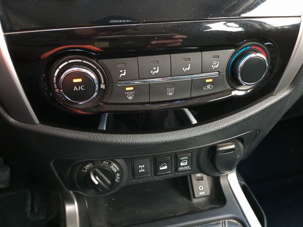 Foto Nissan Navara 16
