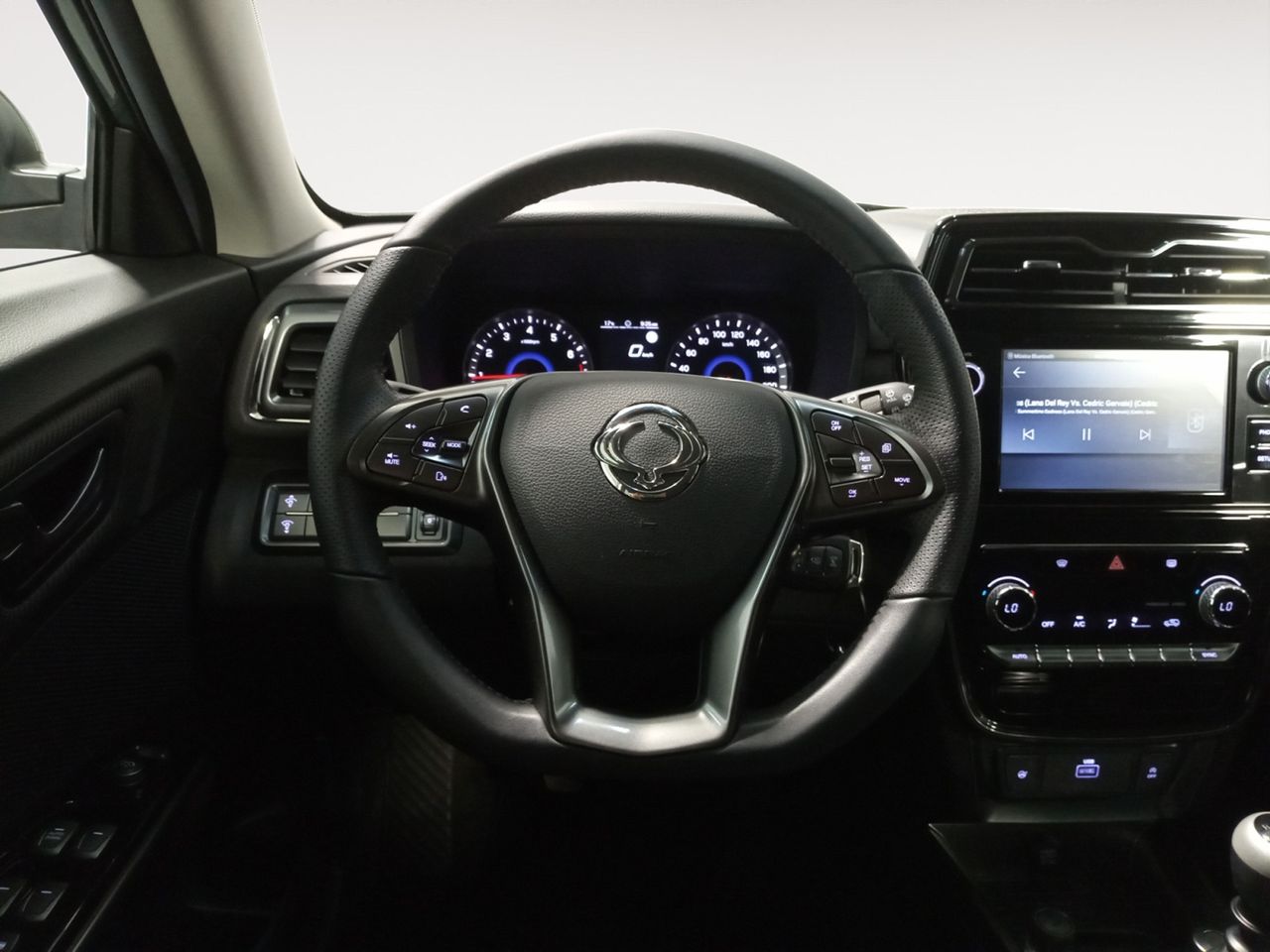 Foto SsangYong Tivoli 7