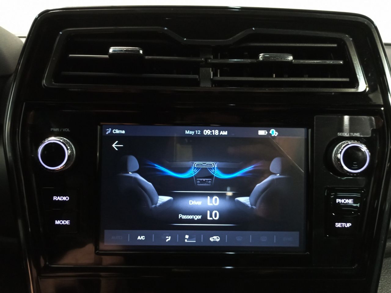 Foto SsangYong Tivoli 19
