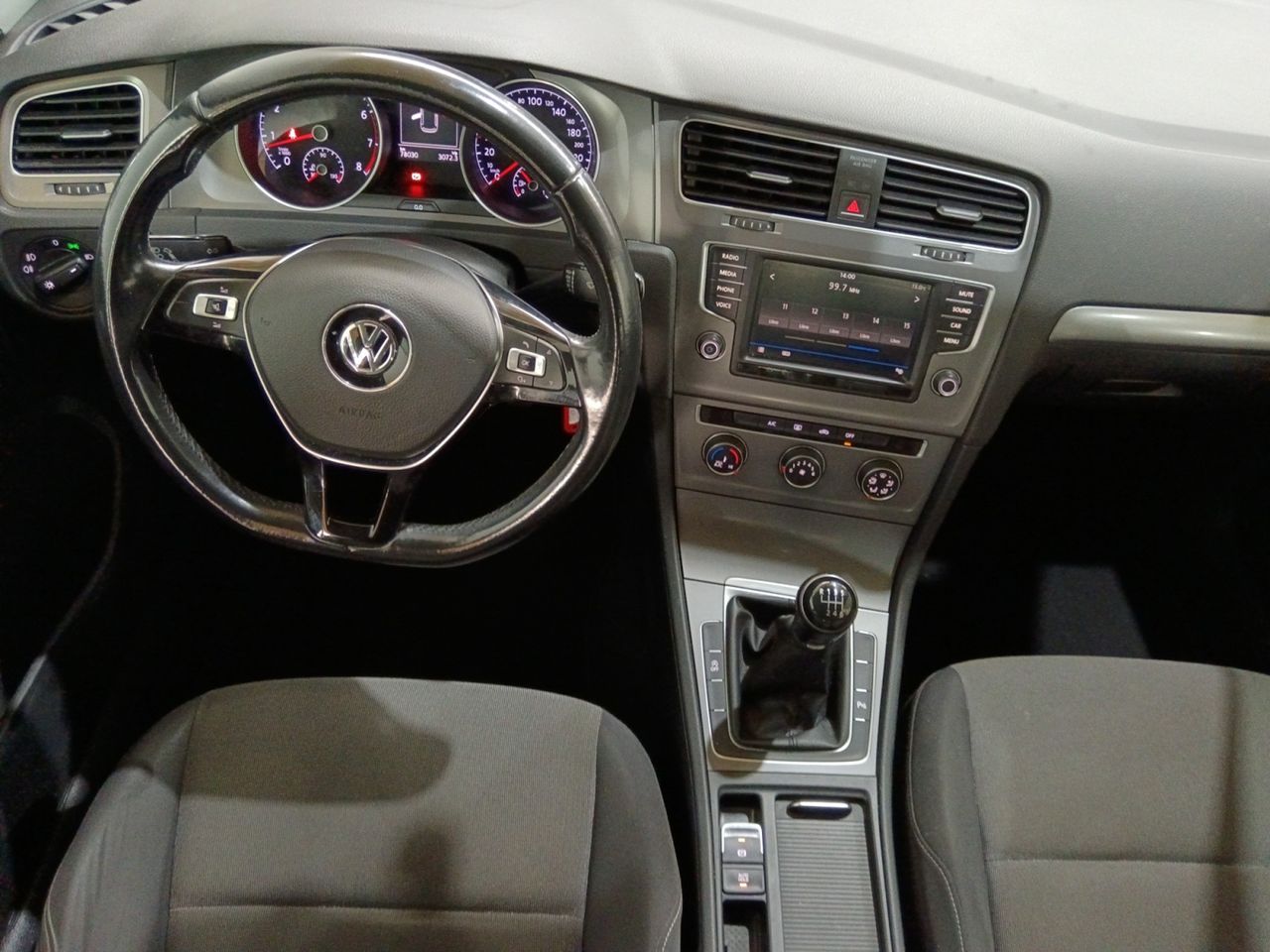 Foto Volkswagen Golf 6