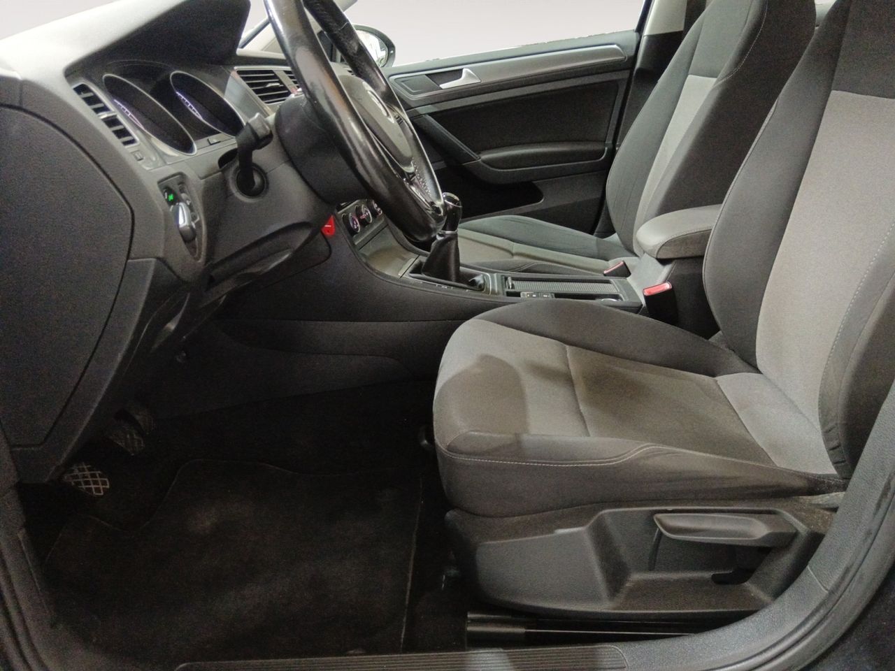 Foto Volkswagen Golf 8