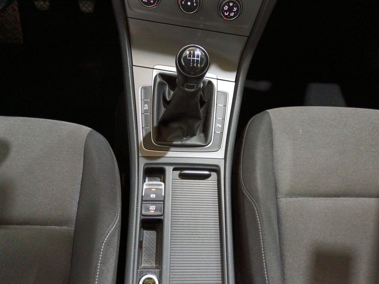 Foto Volkswagen Golf 12