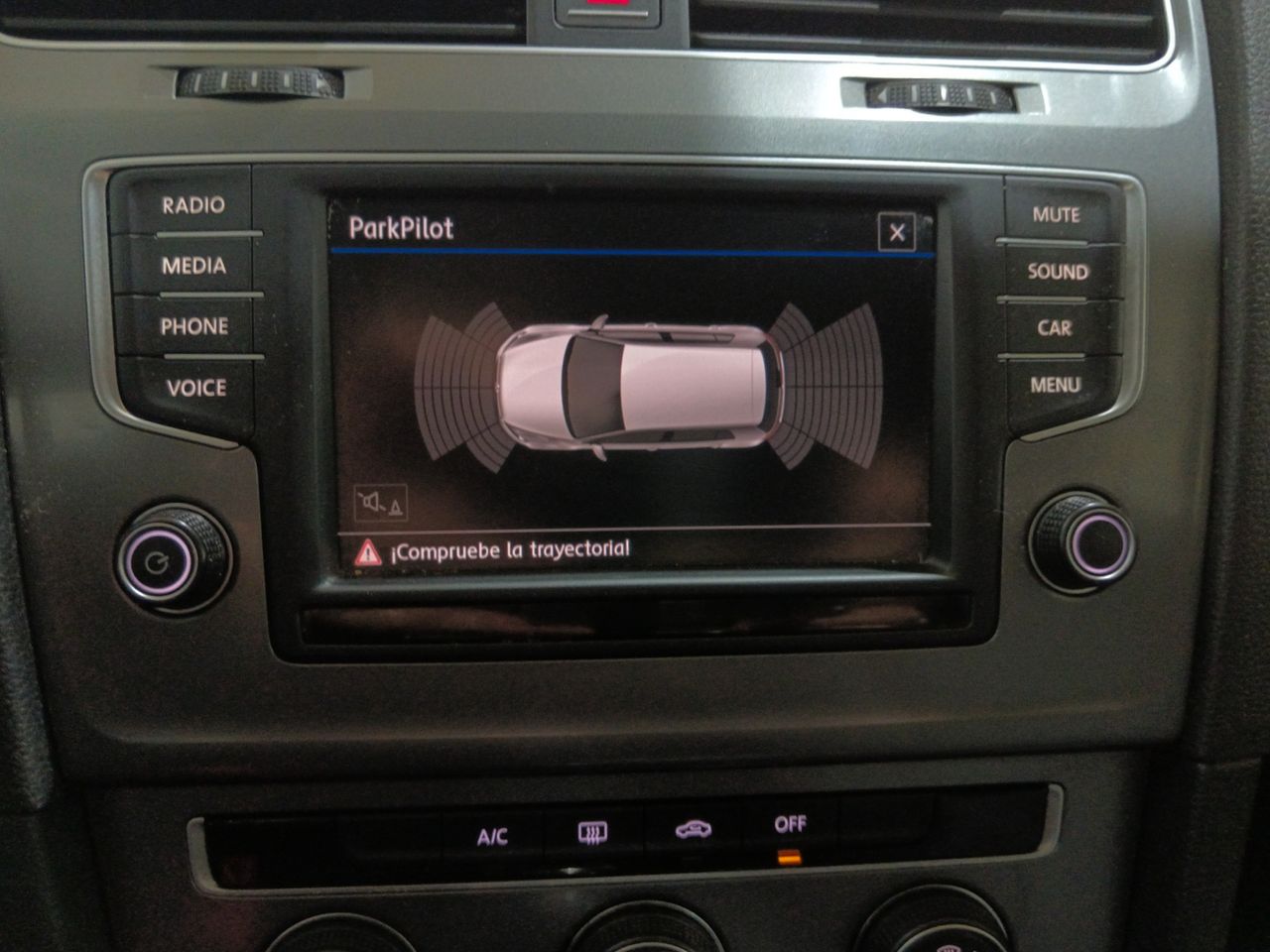 Foto Volkswagen Golf 17