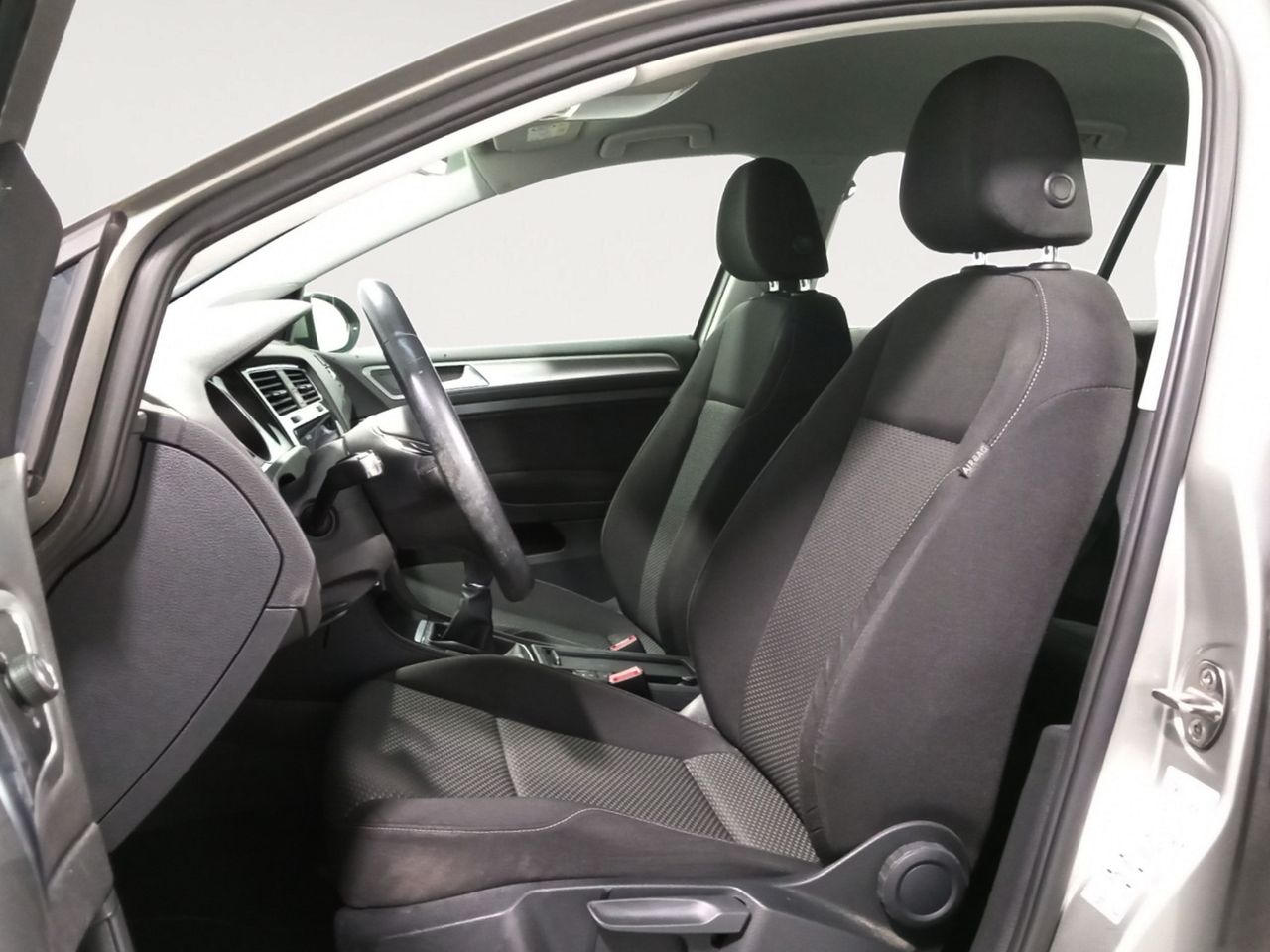 Foto Volkswagen Golf 8