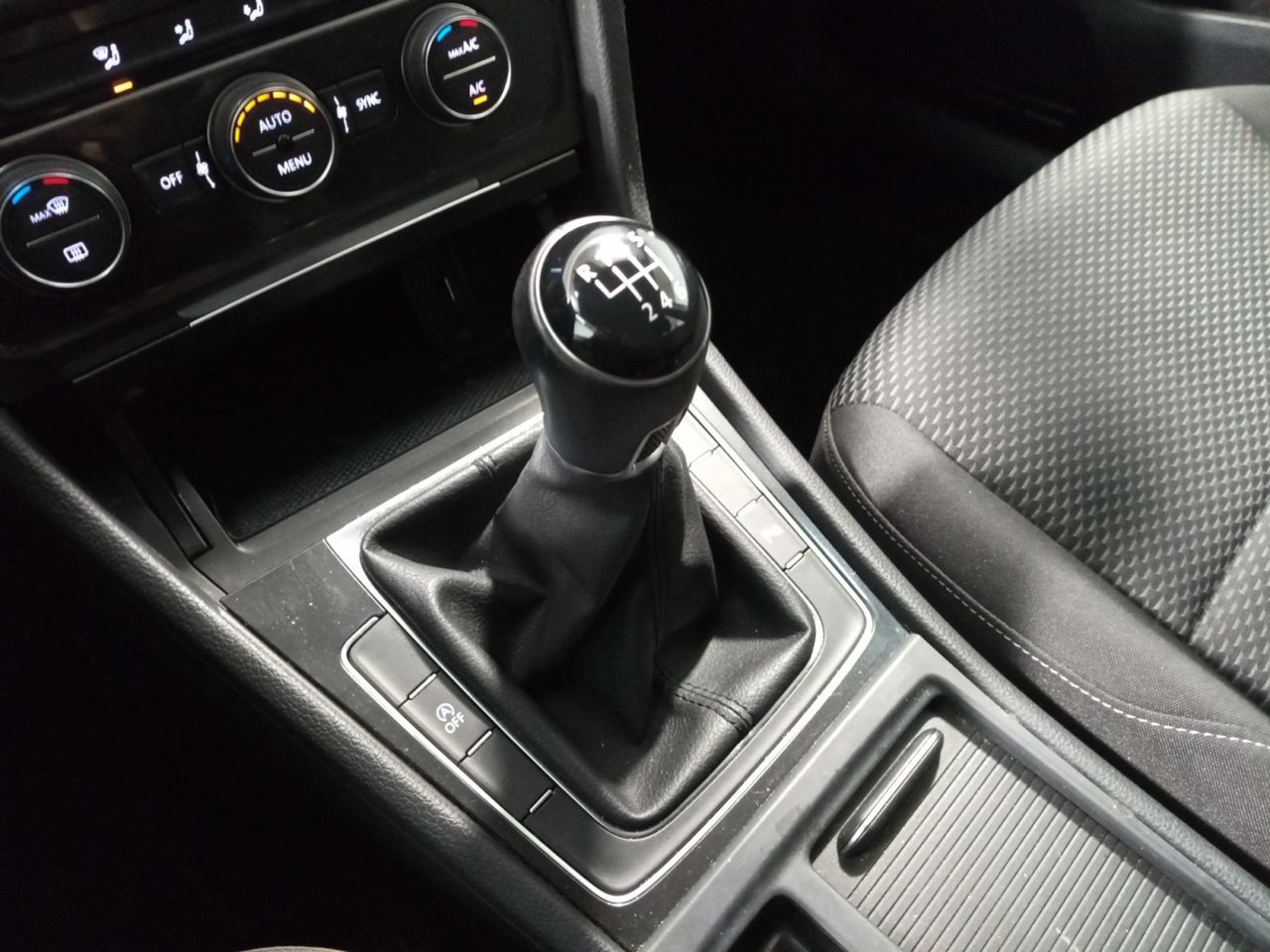 Foto Volkswagen Golf 12