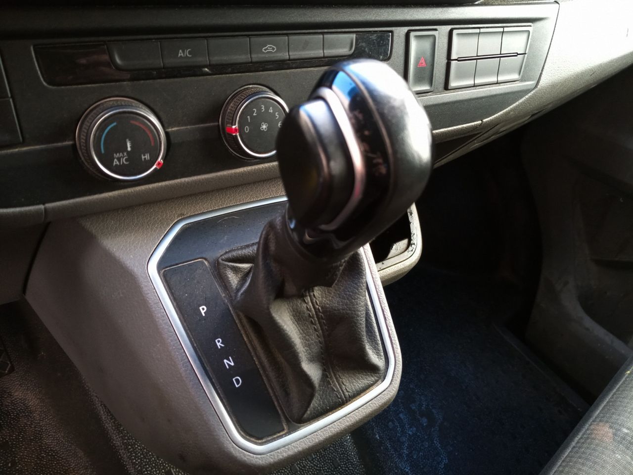 Foto Volkswagen Transporter 9