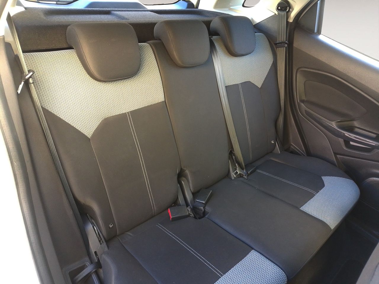 Foto Ford Ecosport 9