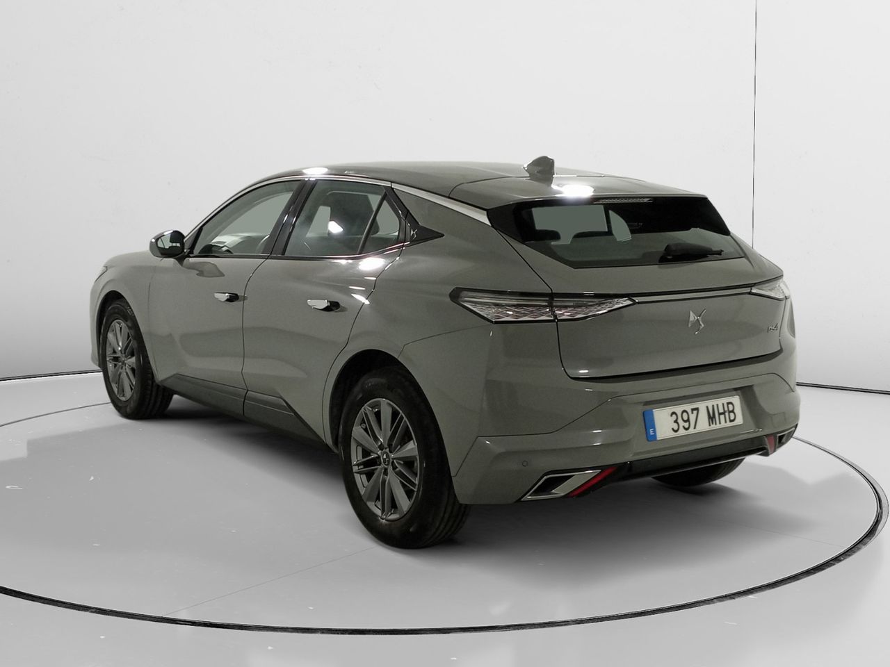 Foto DS Automobiles DS 4 4