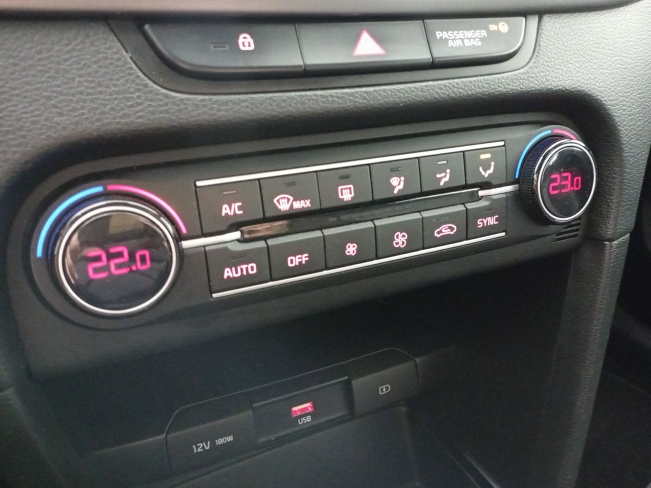 Foto Kia Ceed 18