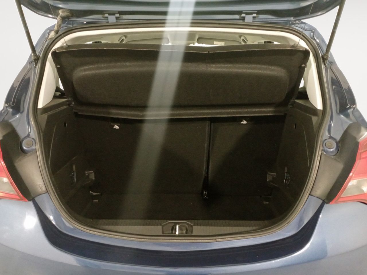 Foto Opel Corsa 11
