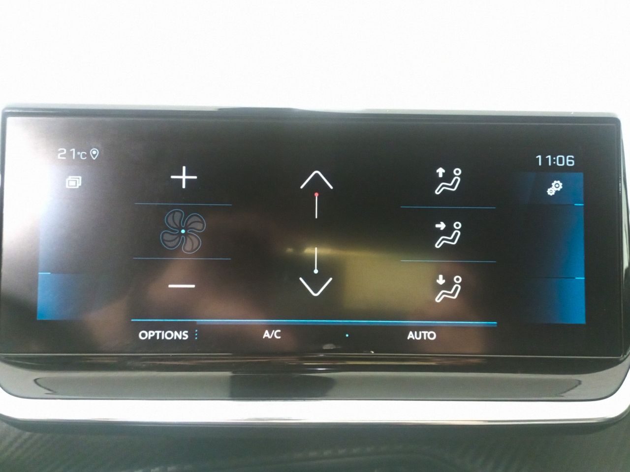Foto Peugeot 2008 17