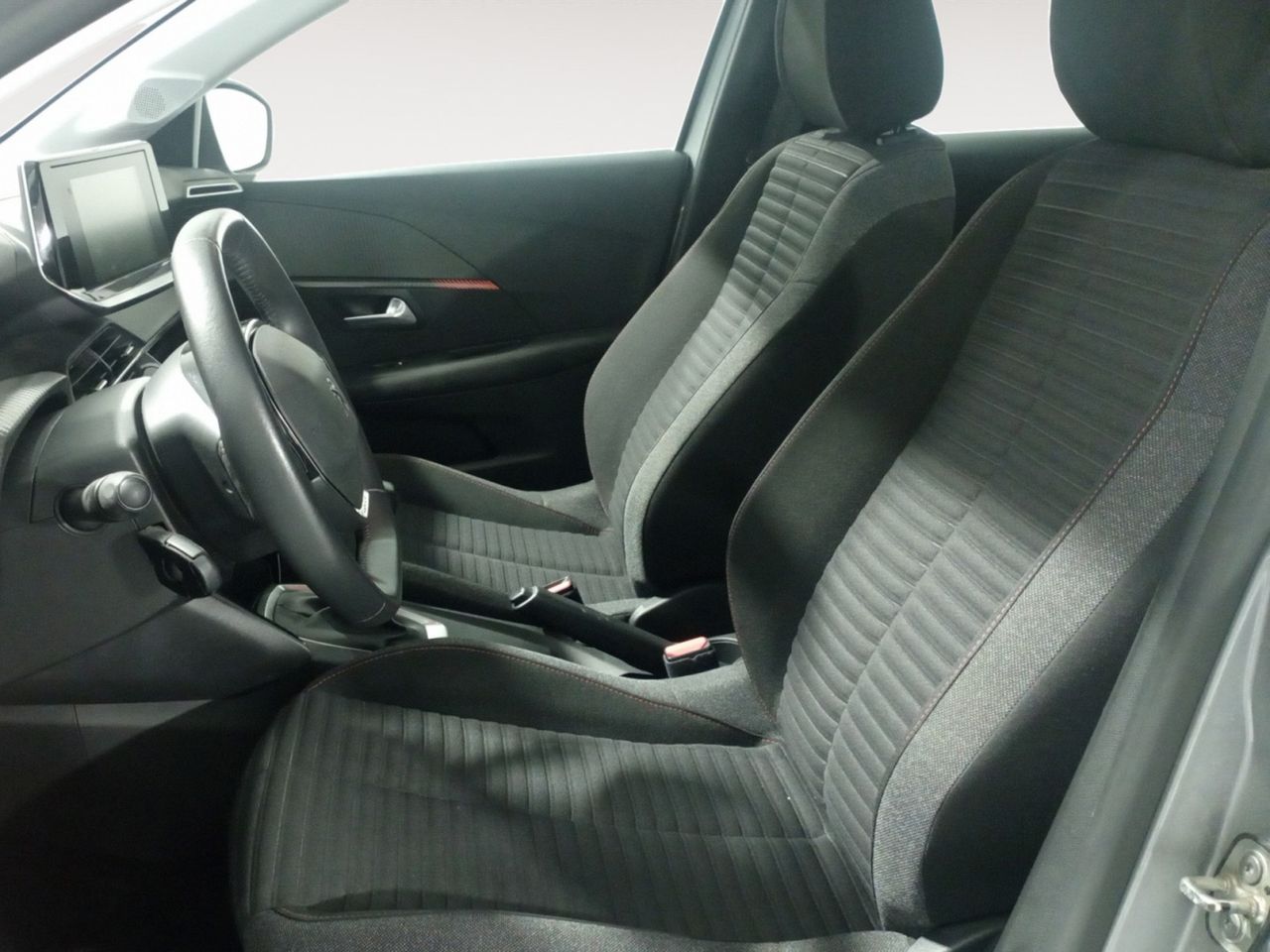 Foto Peugeot 208 8