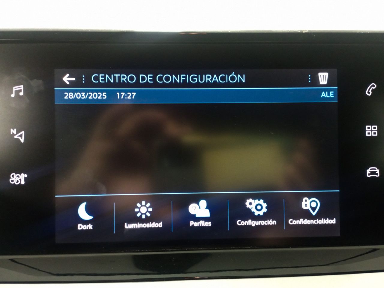 Foto Peugeot 208 14