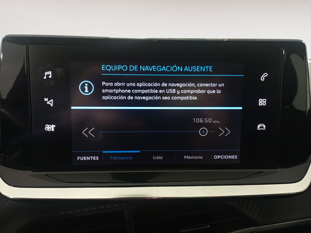 Foto Peugeot 208 15