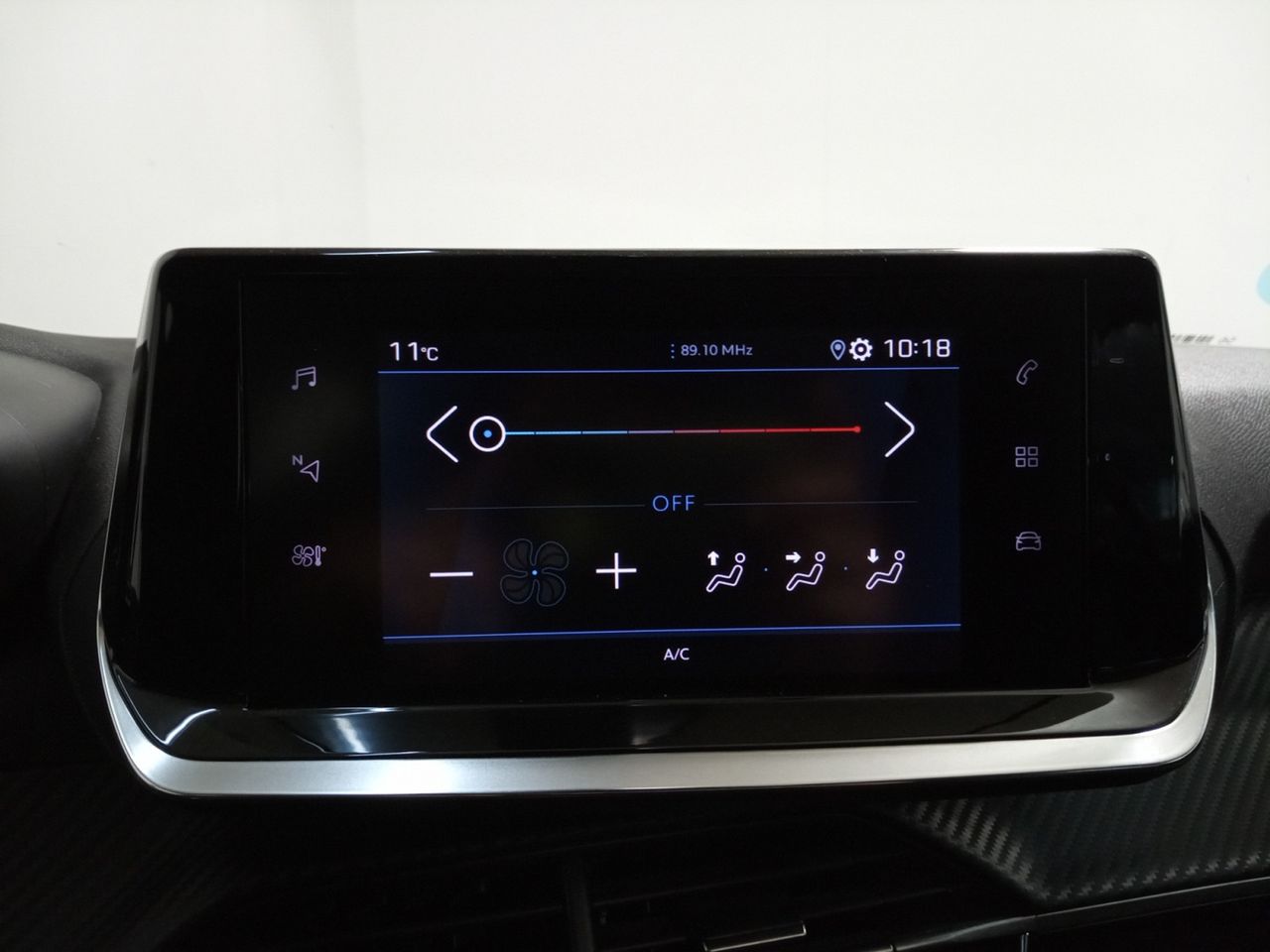 Foto Peugeot 208 19