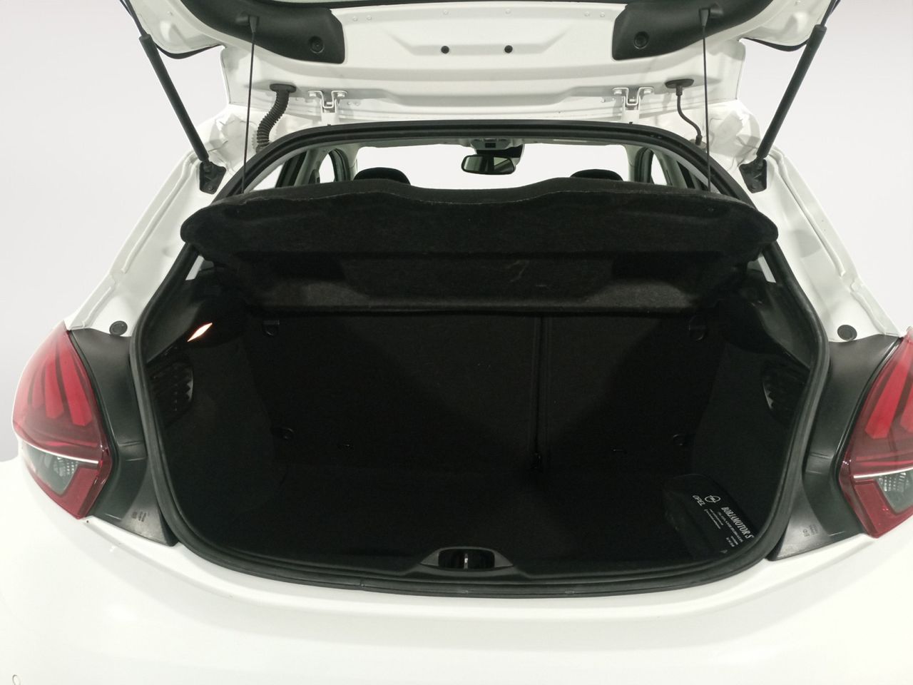 Foto Peugeot 208 16