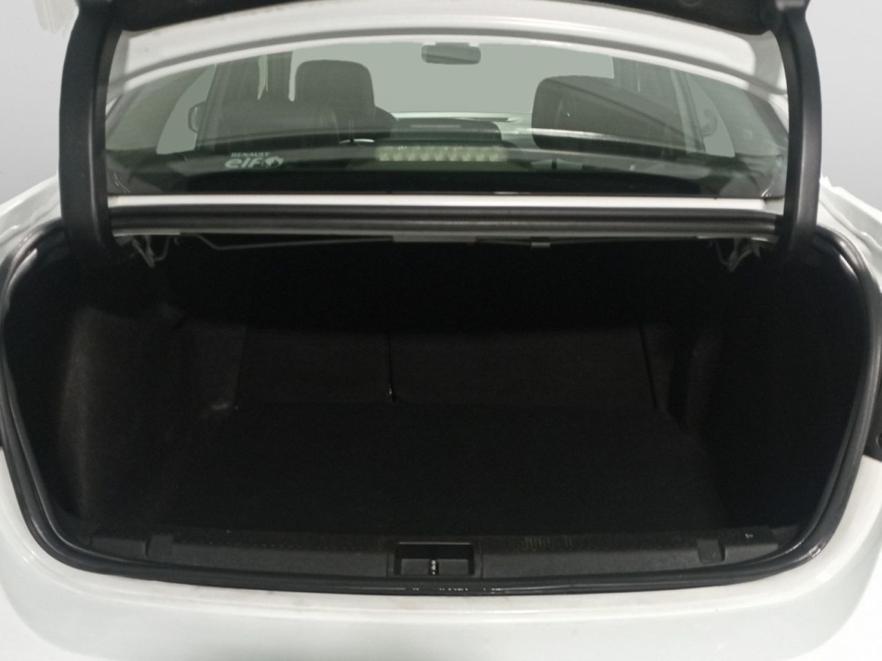 Foto Renault Fluence 11