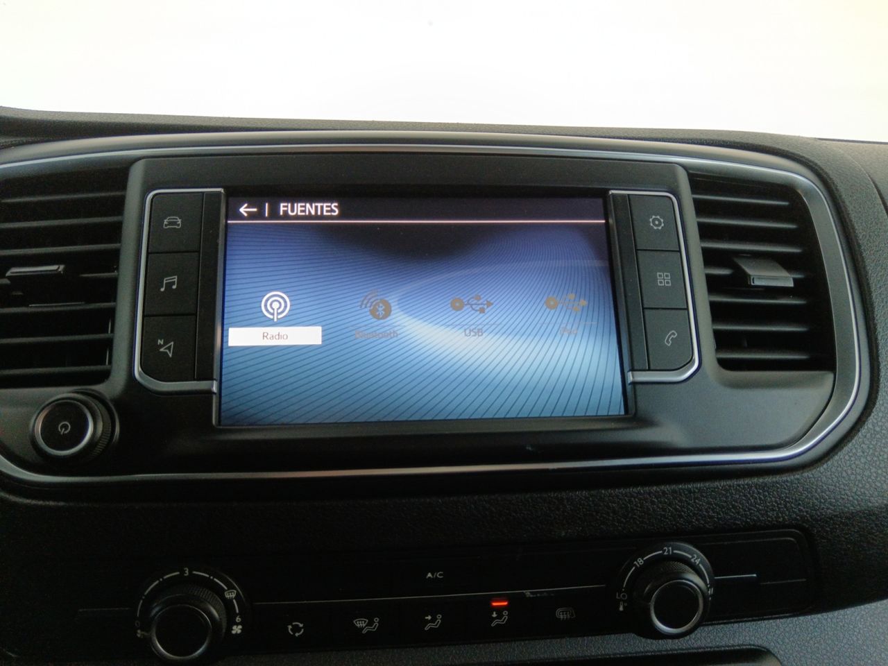 Foto Toyota Proace 13