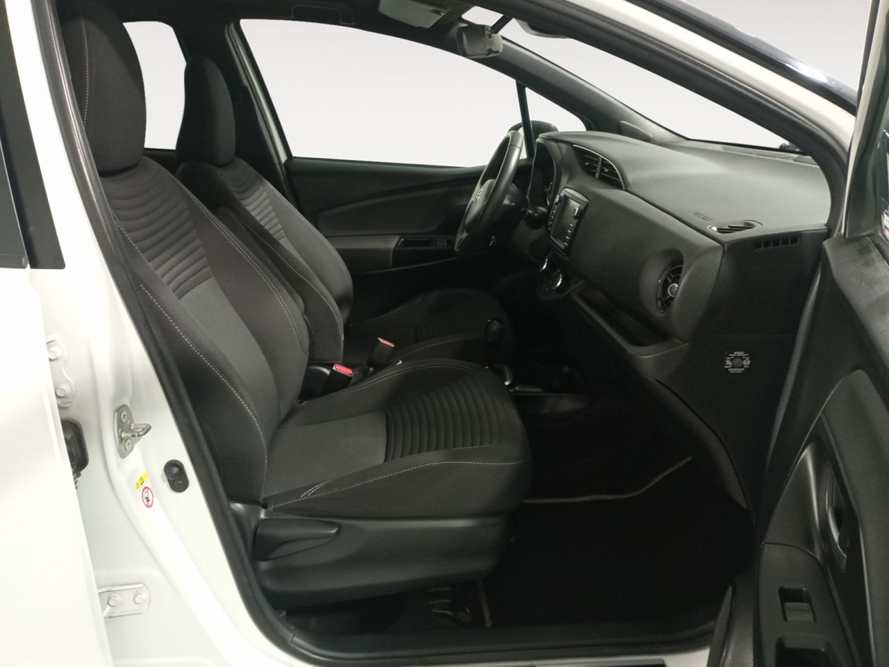 Foto Toyota Yaris 10