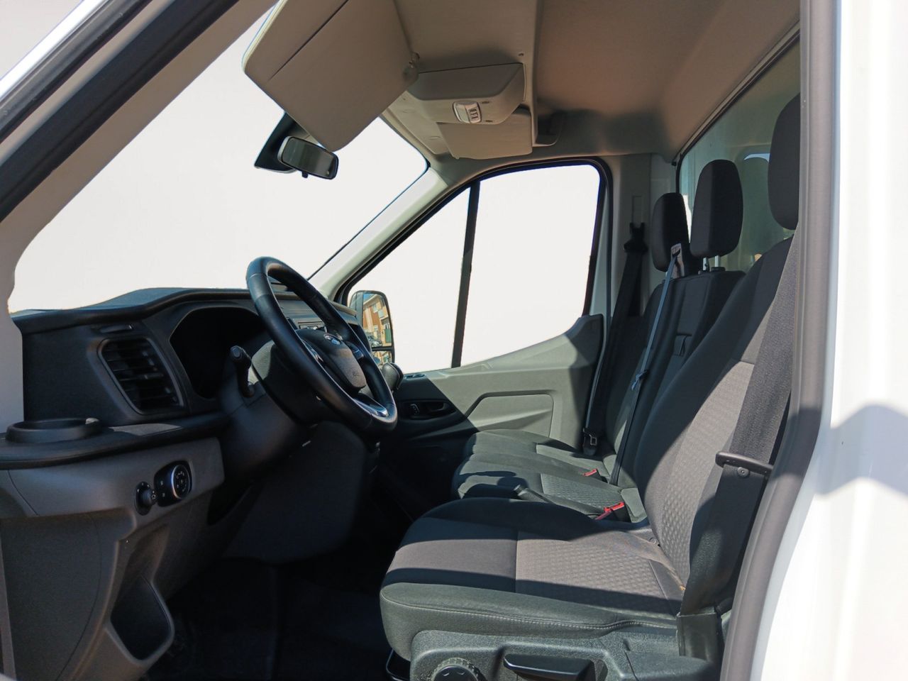 Foto Ford Transit 8