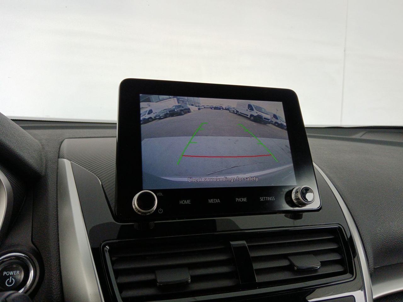 Foto Mitsubishi Eclipse Cross 19