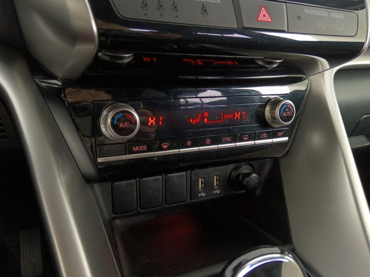 Foto Mitsubishi Eclipse Cross 20