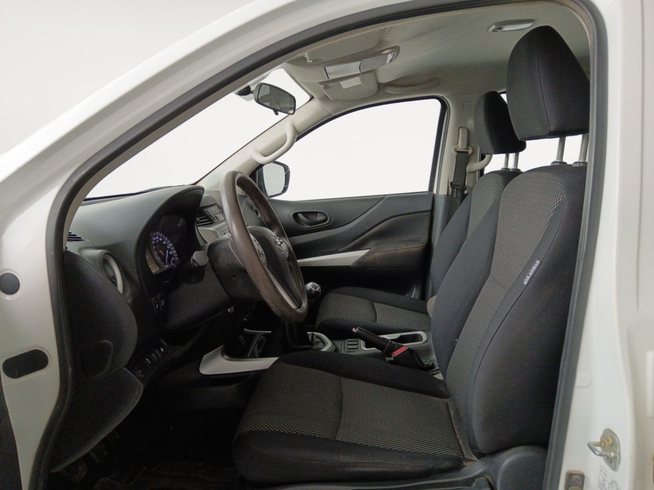 Foto Nissan Navara 8