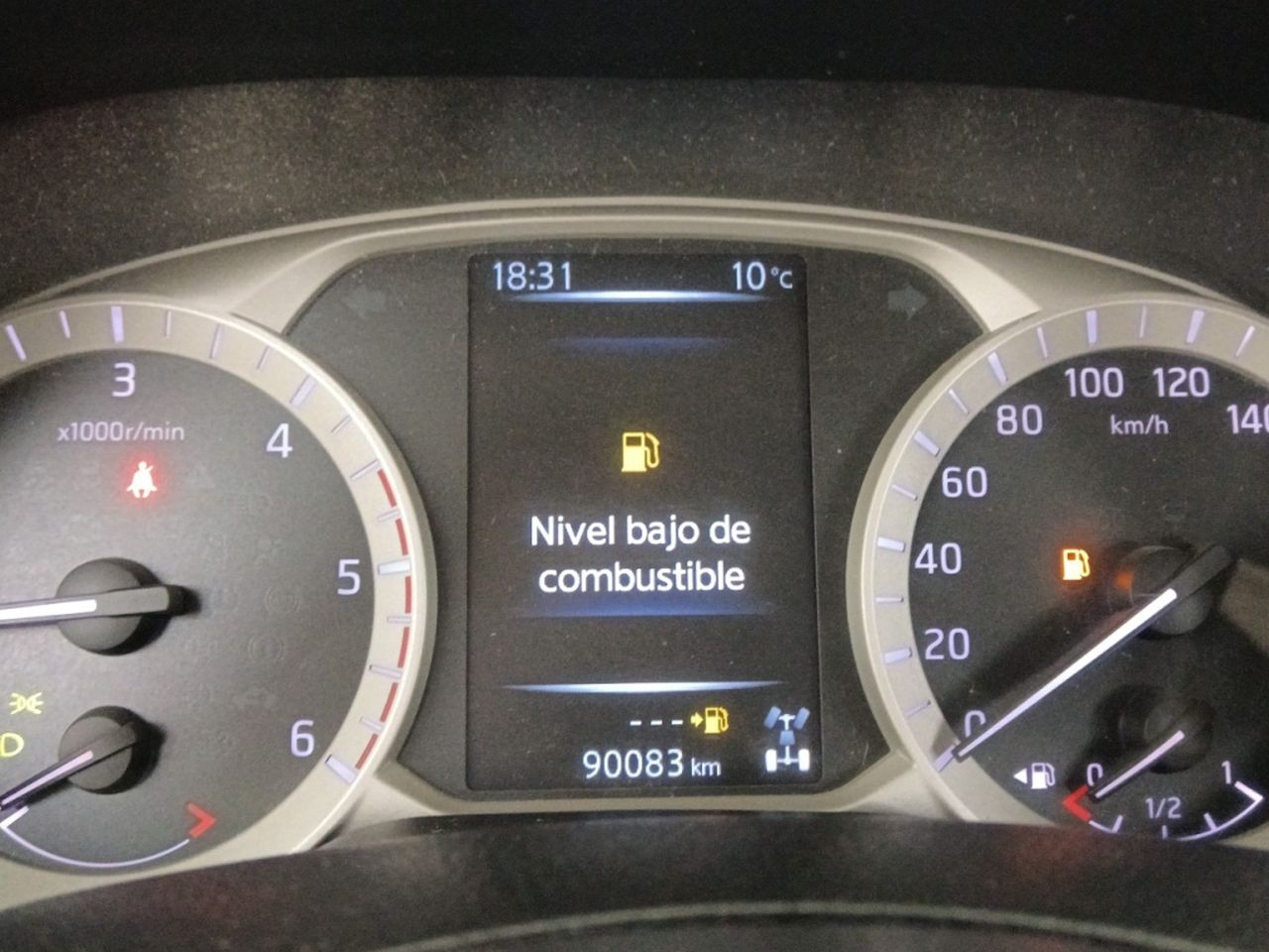 Foto Nissan Navara 13