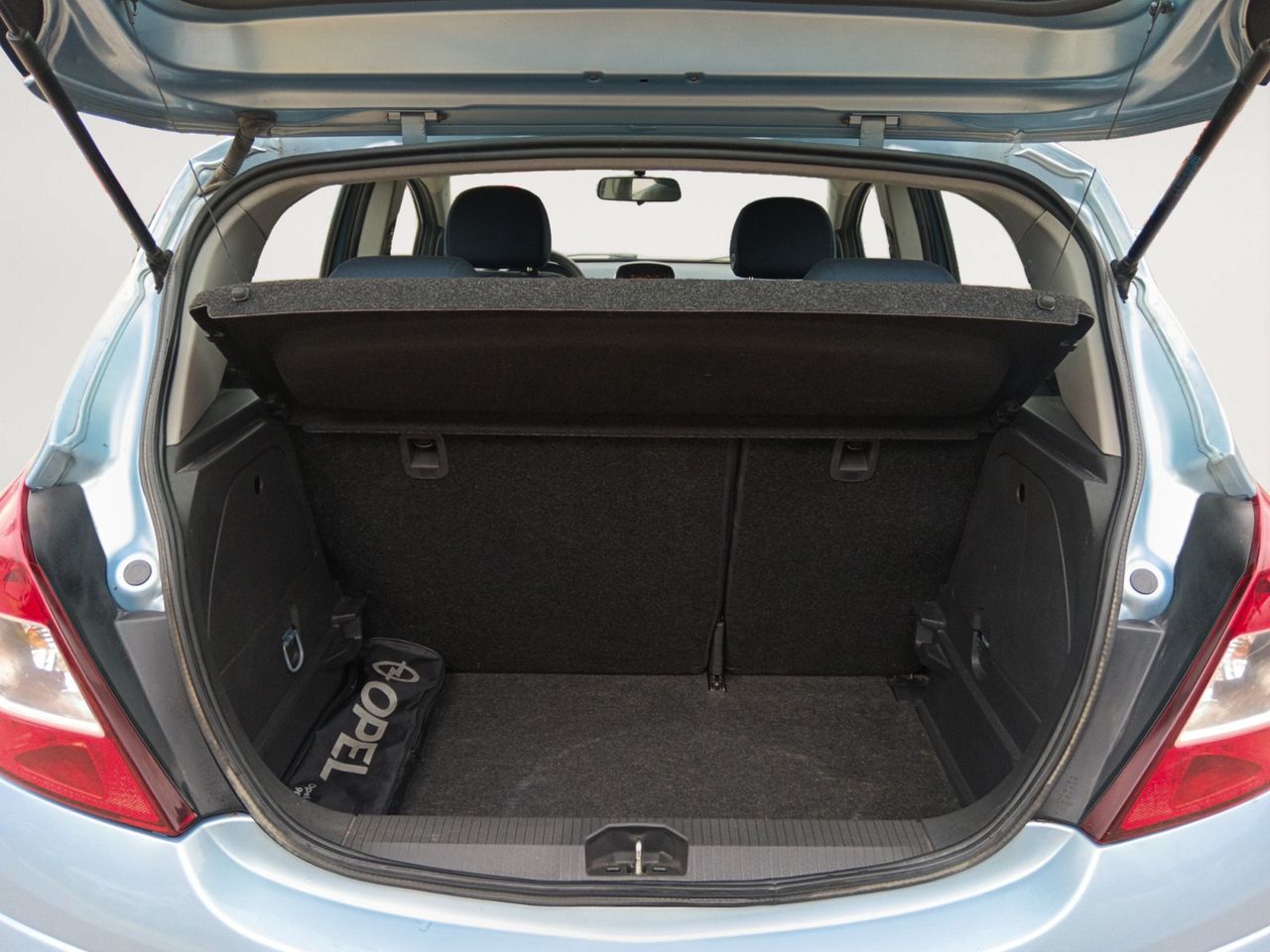 Foto Opel Corsa 11
