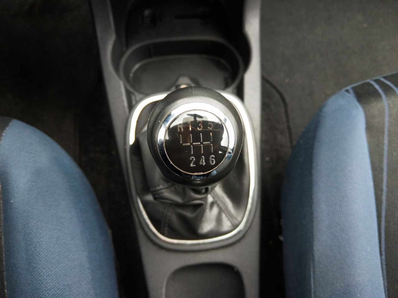 Foto Opel Corsa 12