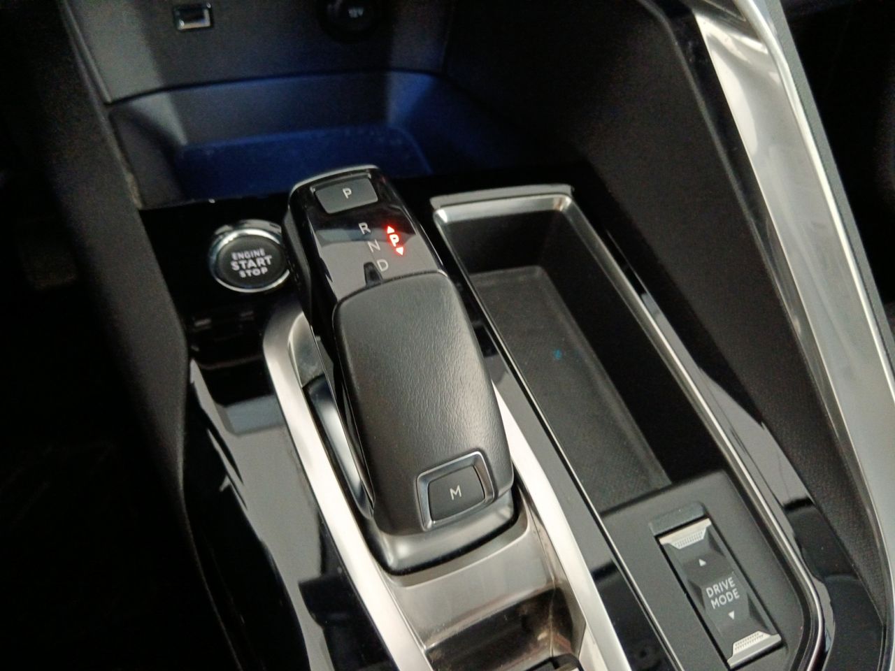 Foto Peugeot 5008 14