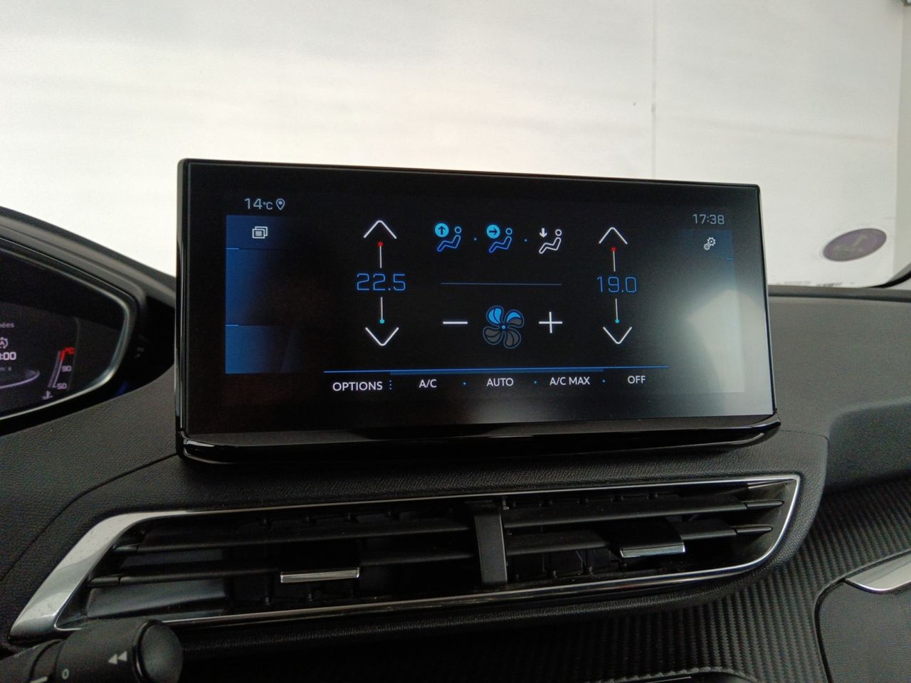 Foto Peugeot 5008 22