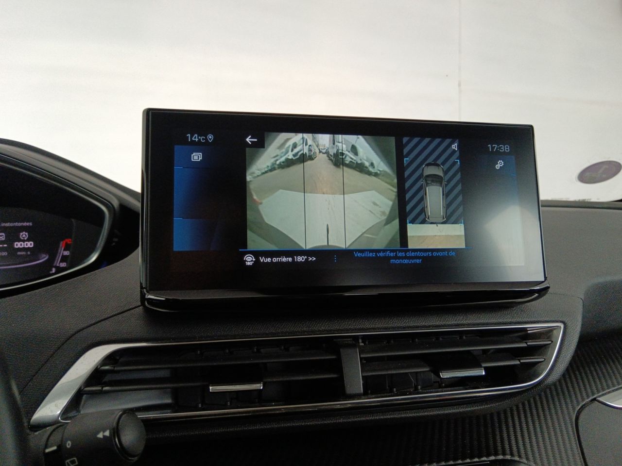 Foto Peugeot 5008 25