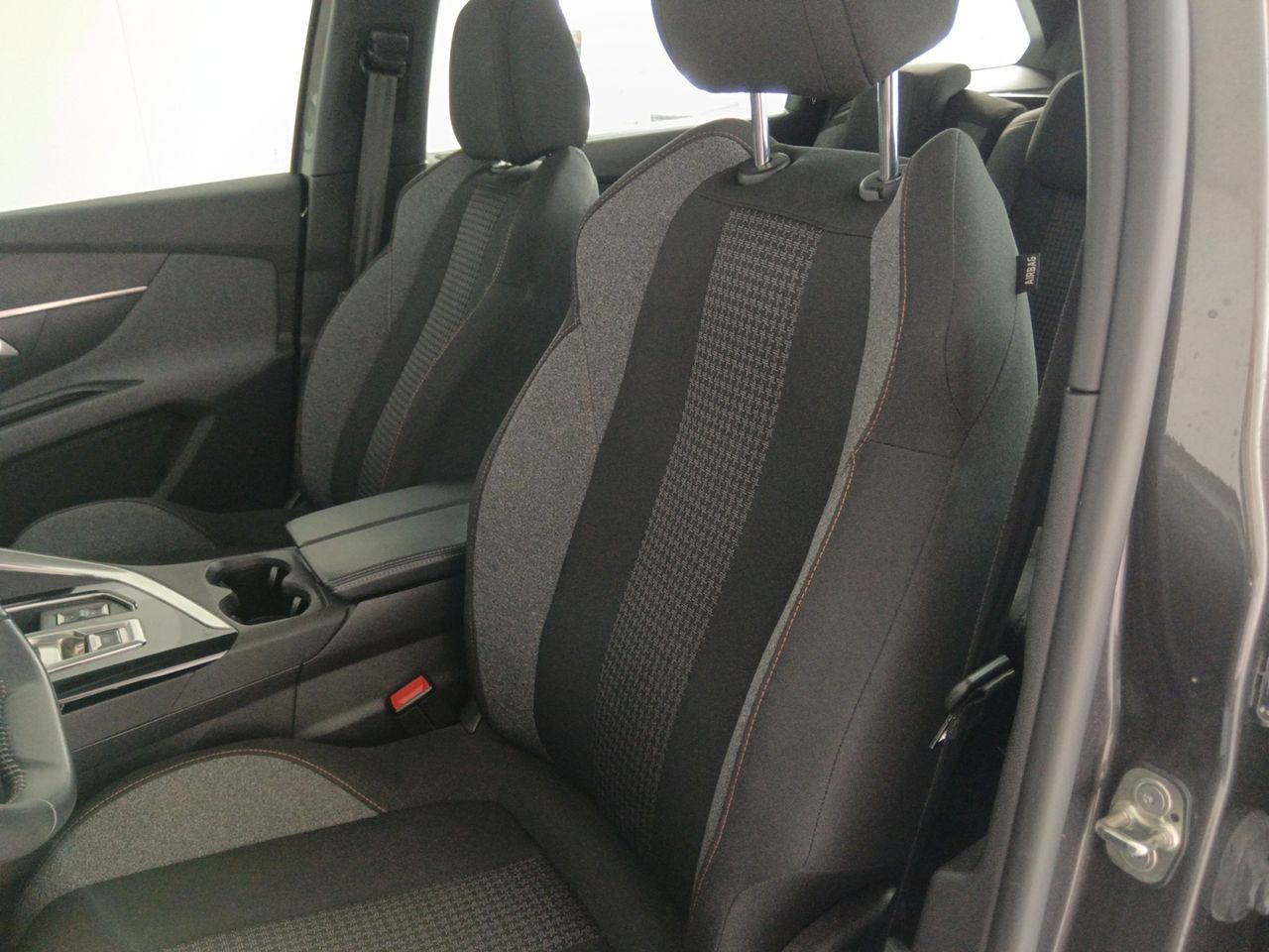 Foto Peugeot 5008 26