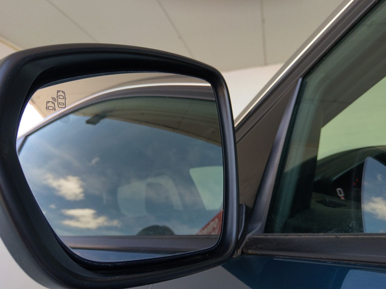 Foto Peugeot 5008 21