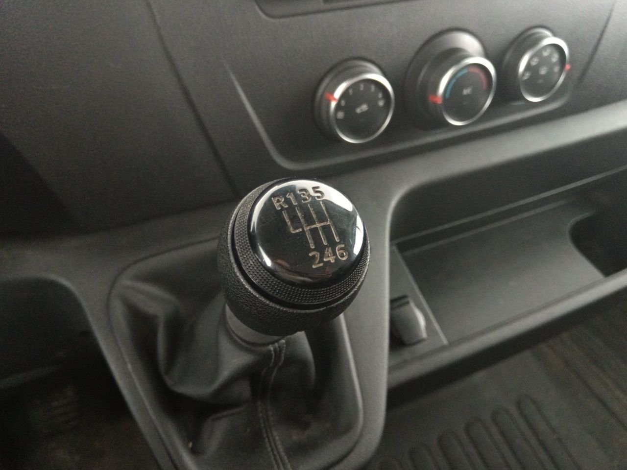 Foto Renault Master 12