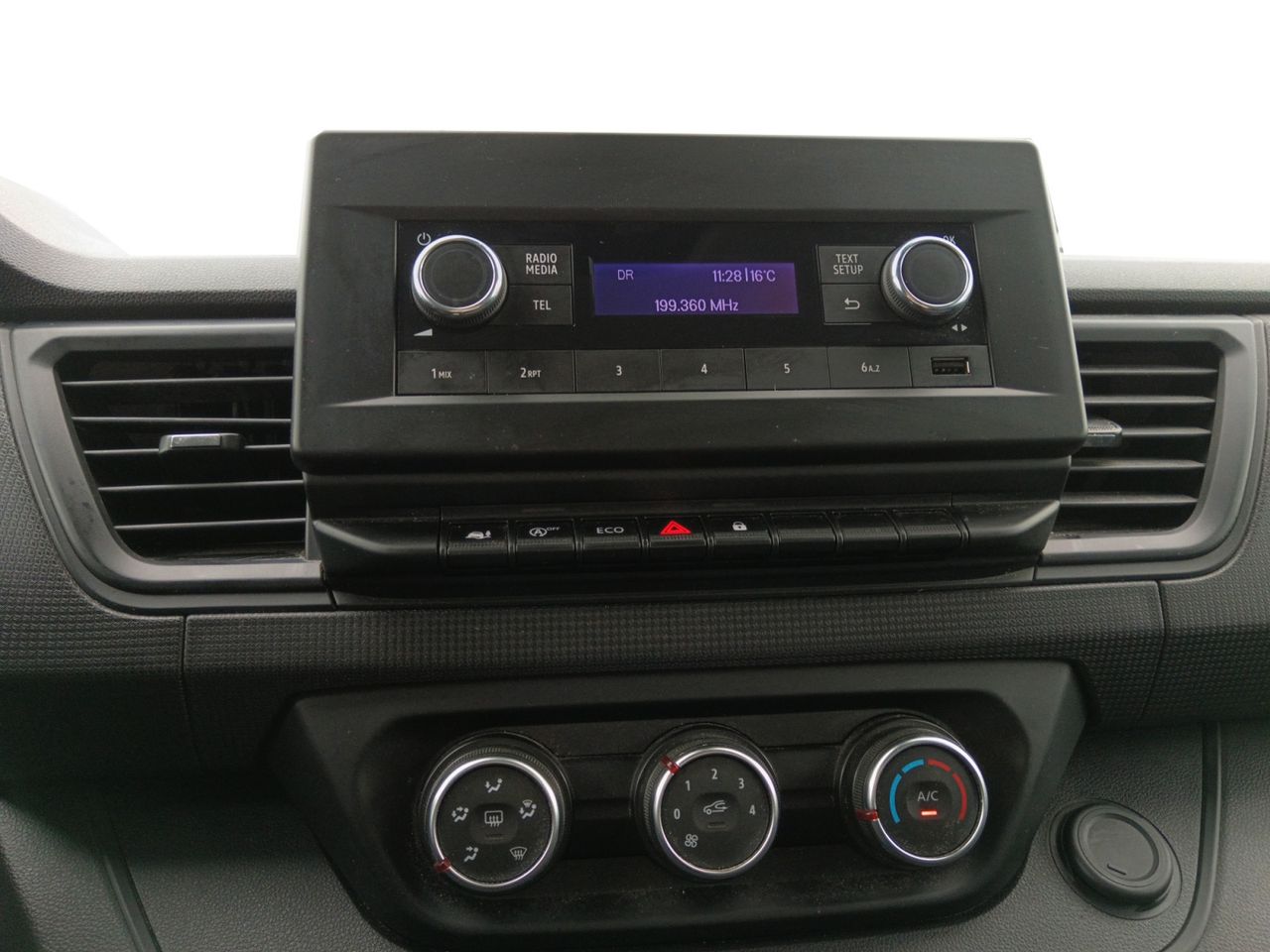 Foto Renault Trafic 14