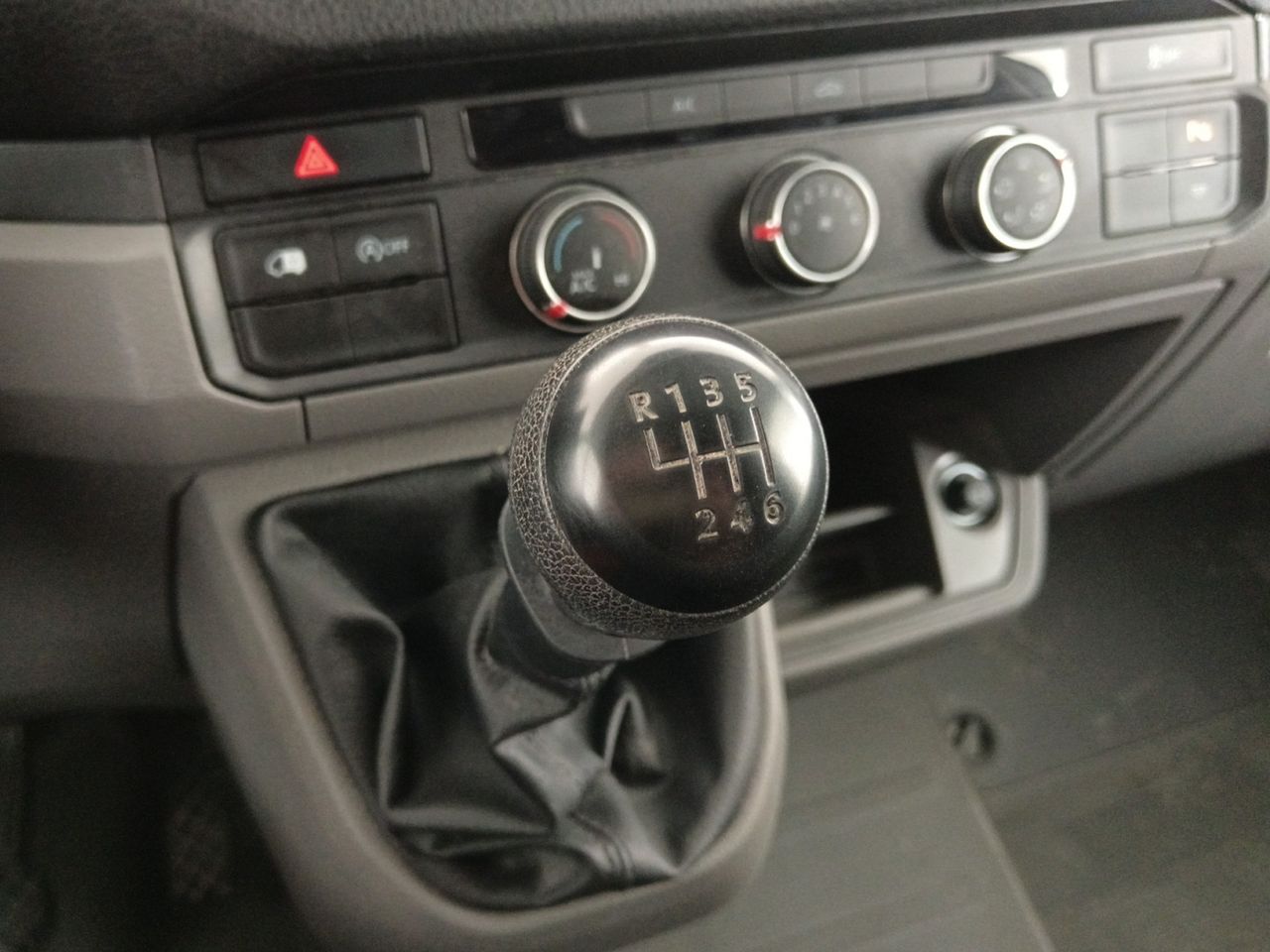 Foto Volkswagen Crafter 12